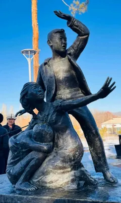 Киров мектеп-интернатындагы өрт кырсыгынын курмандыктары эскерилди